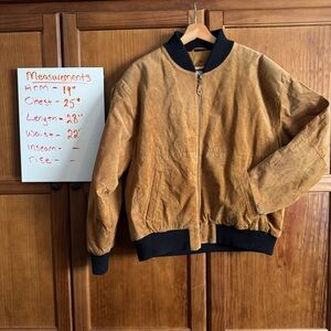 Suede leather bomber jacket Woman's size large color tan / camel / brown VINTAGE